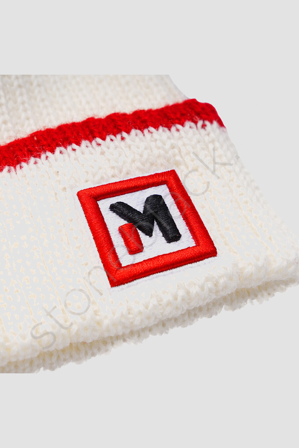 Вязаные шапки Modern Machinery