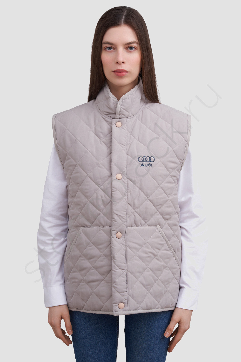 Жилеты стеганые Audi