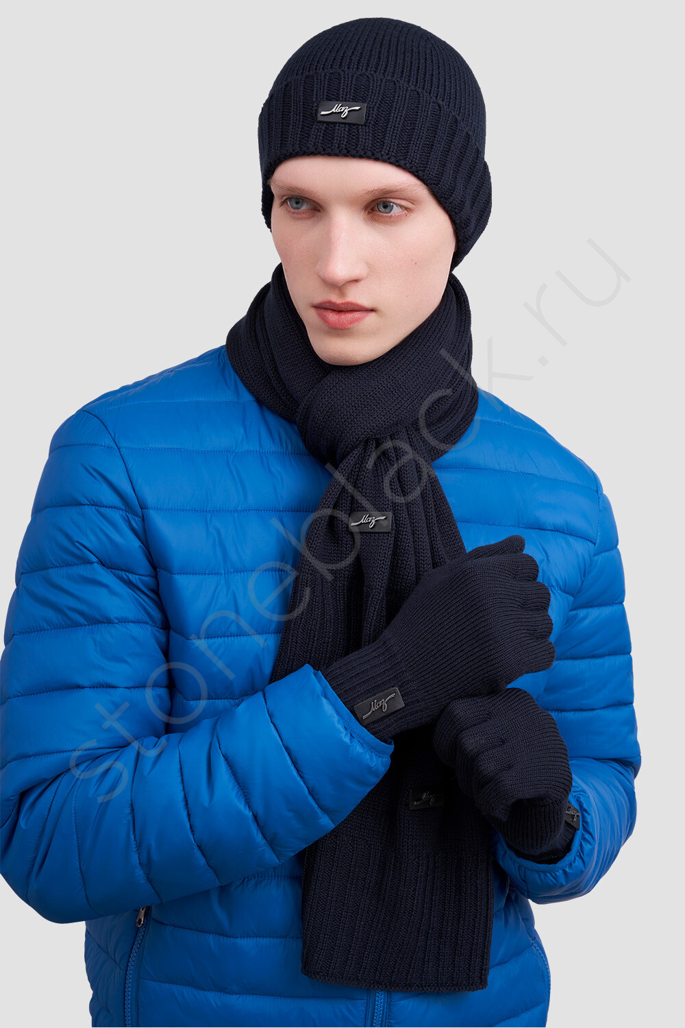 Вязаные шапки МАЗ