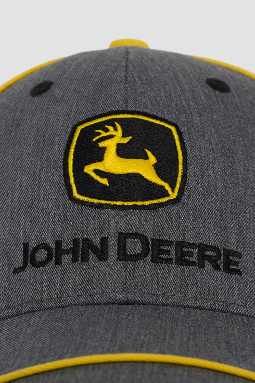 Бейсболки <br> John Deere