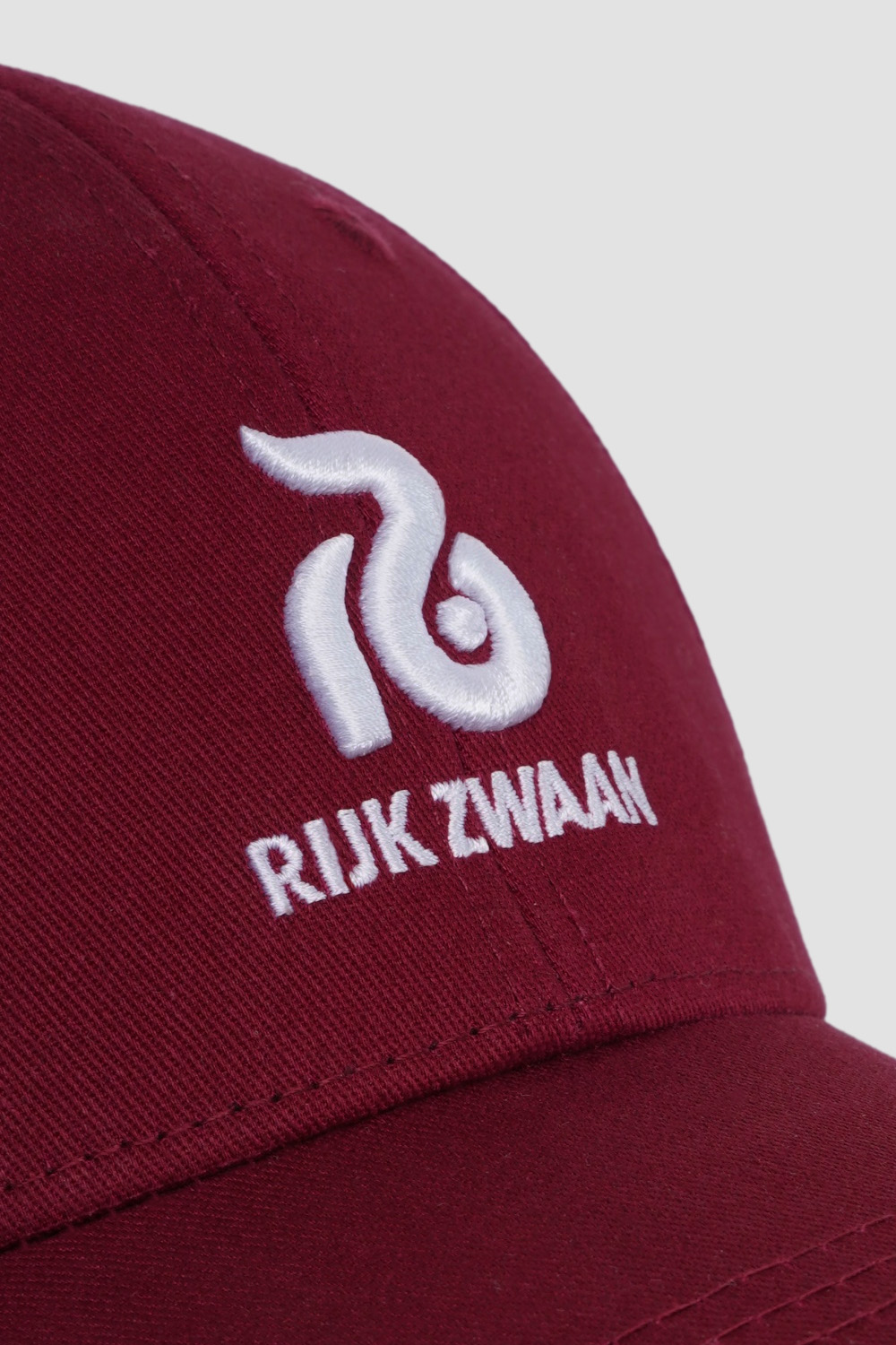 Бейсболки<br>Rijk Zwaan бордовые