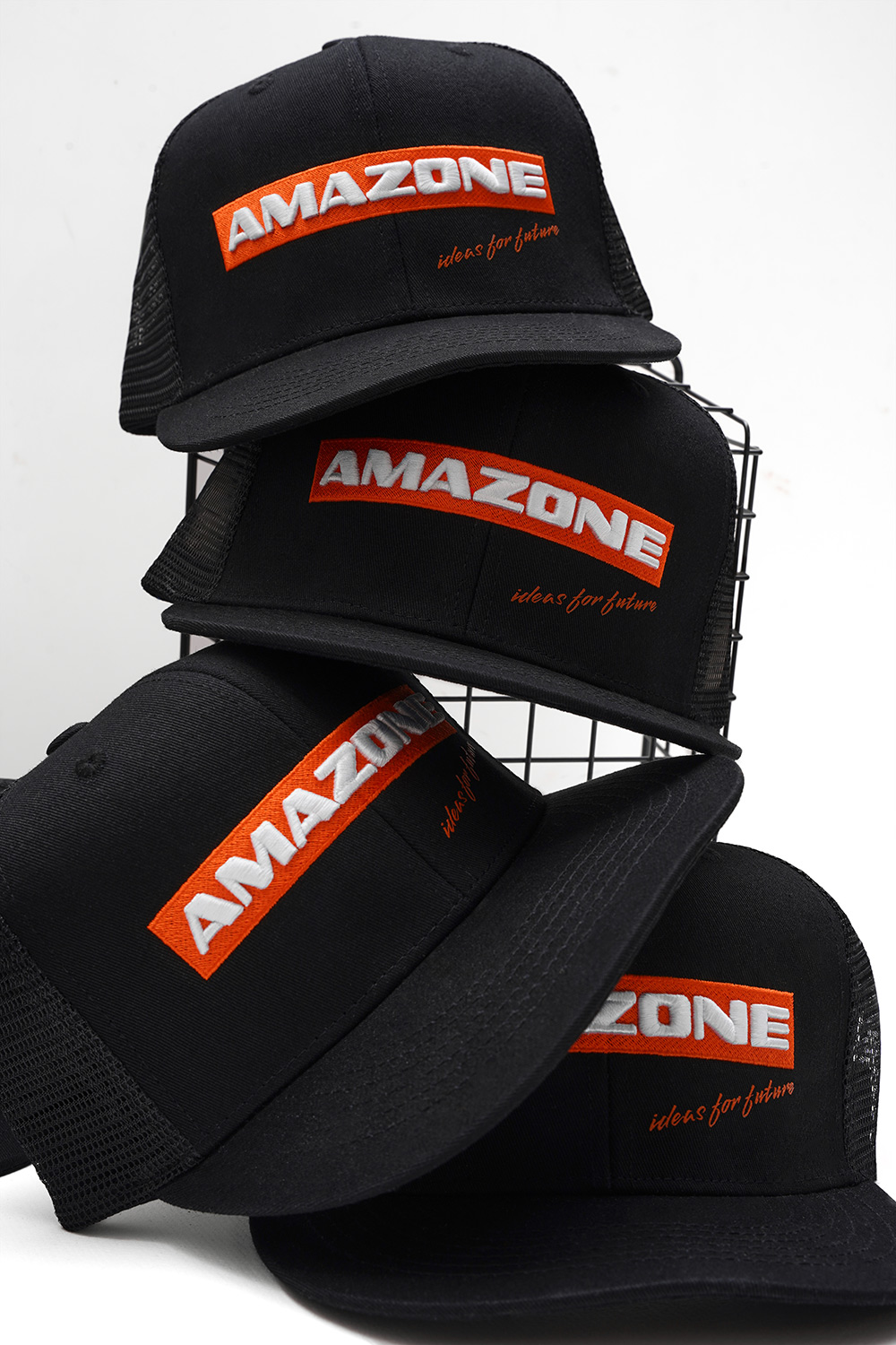 Бейсболки <br> Amazone с прямым козырьком