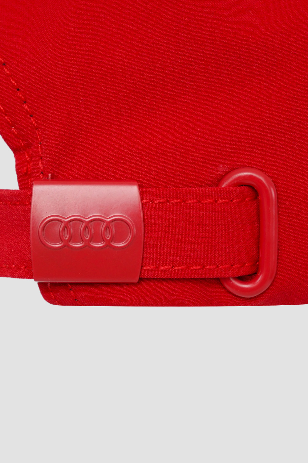 Бейсболки<br>AUDI