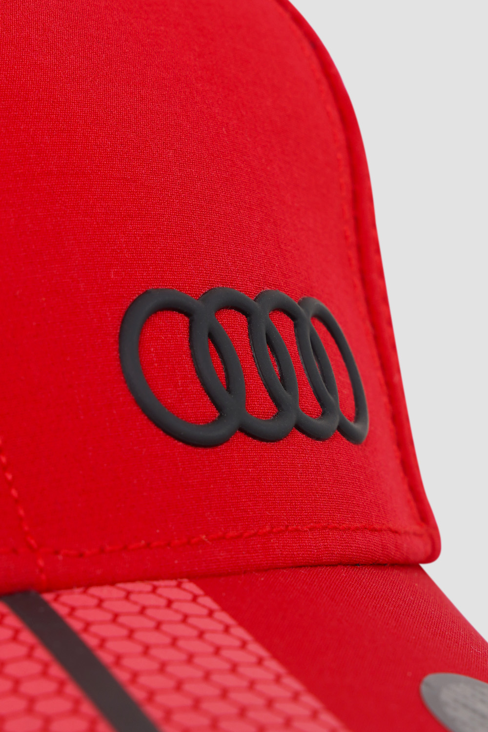 Бейсболки<br>AUDI