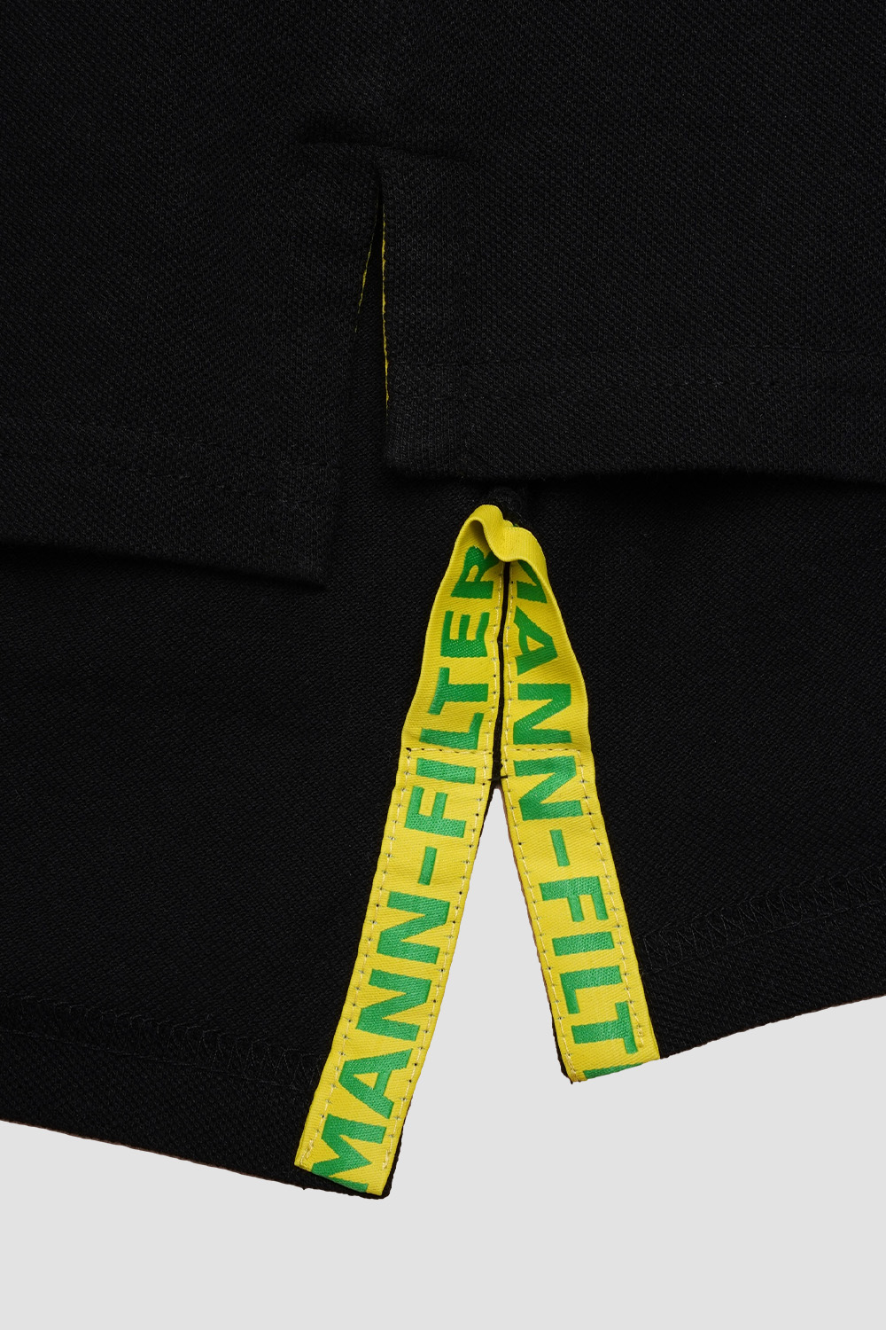 Рубашки поло<br>MANN-FILTER черные